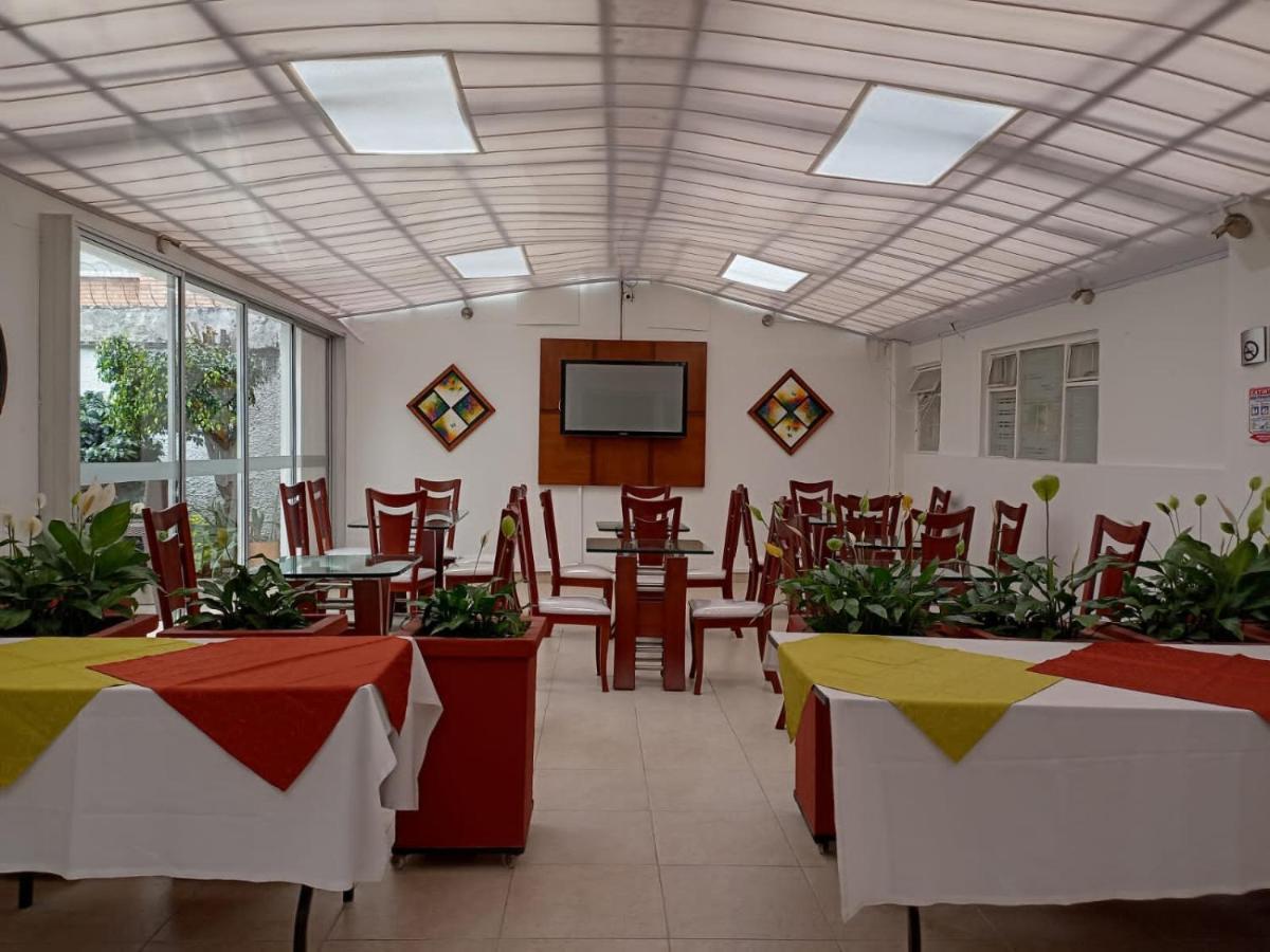 Hotel Marbella Chico Богота Екстер'єр фото